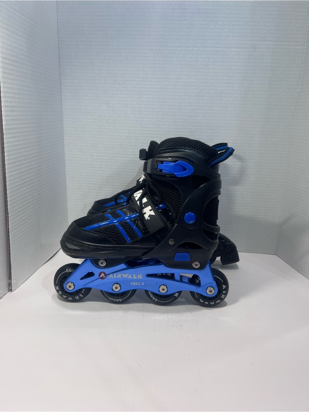 Airwalk Kids Inline Skates in Black and Blue